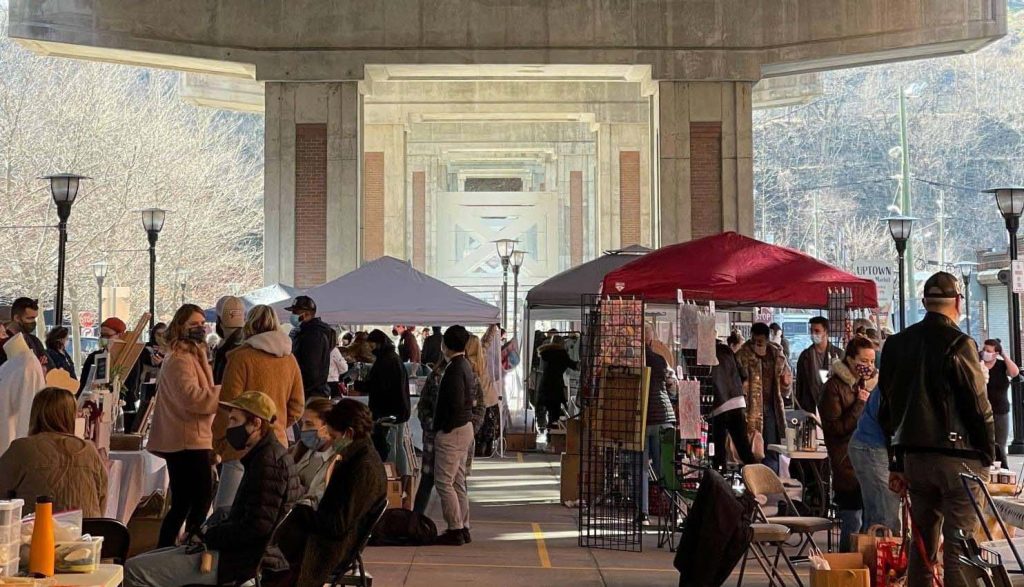 Main Street Pops Artisan Market