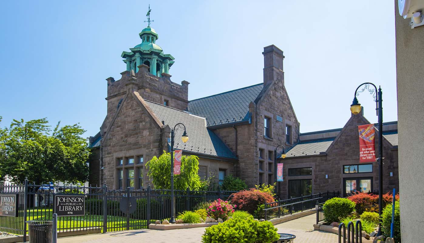 4 johnson public library ft
